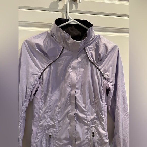 Lululemon Lavender Purple Nylon Jacket Size 4US Excellent Condition - Picture 2 of 8